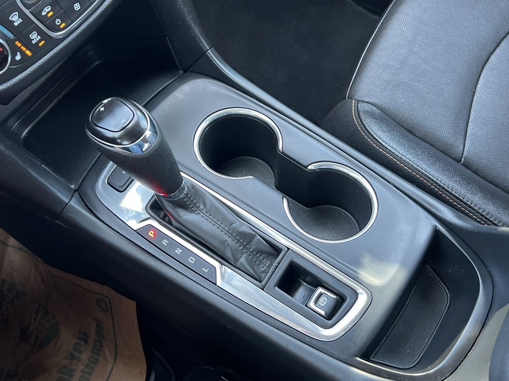 Used 2020 Chevrolet Equinox LT w/ Midnight Edition image 20