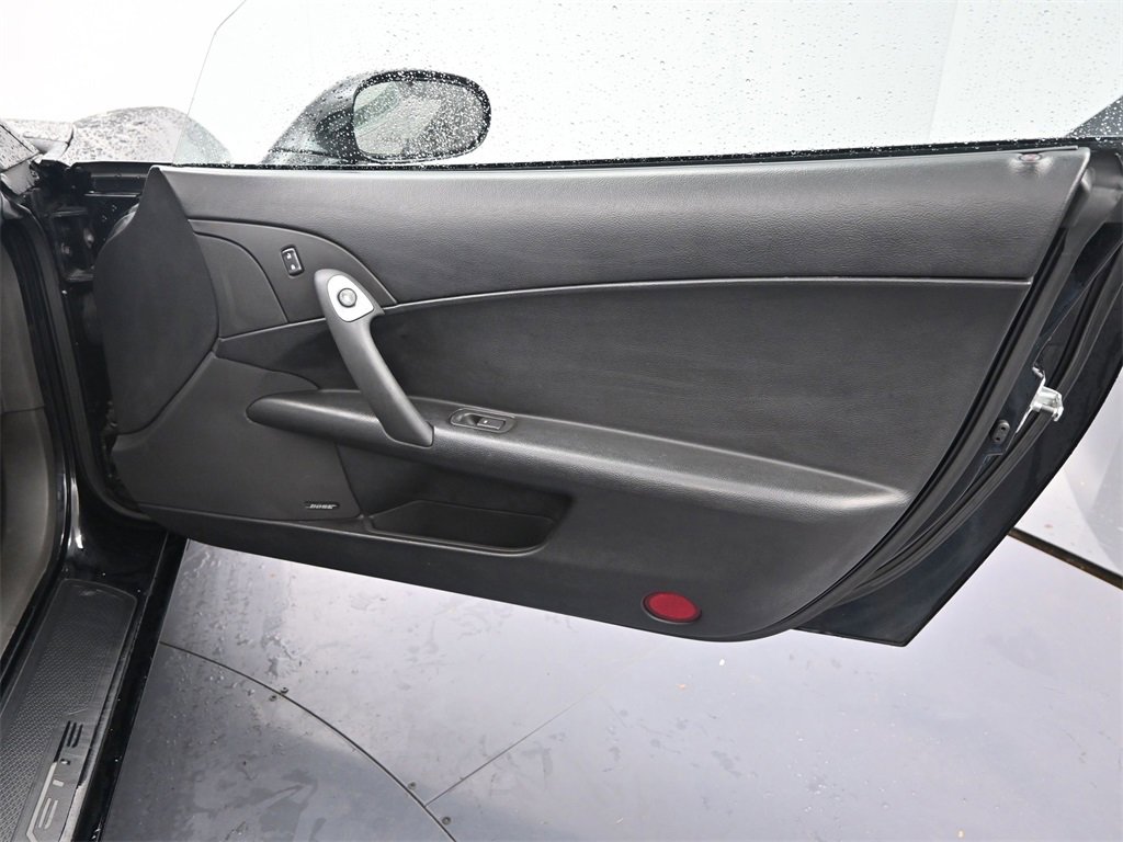 Used 2005 Chevrolet Corvette Coupe w/ Preferred Equipment Group image 15