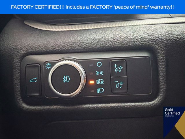 Used 2023 Ford Explorer XLT w/ Equipment Group 202A AWD/4WD image 32