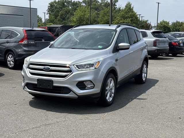 Used 2017 Ford Escape SE w/ Equipment Group 201A AWD/4WD image 5