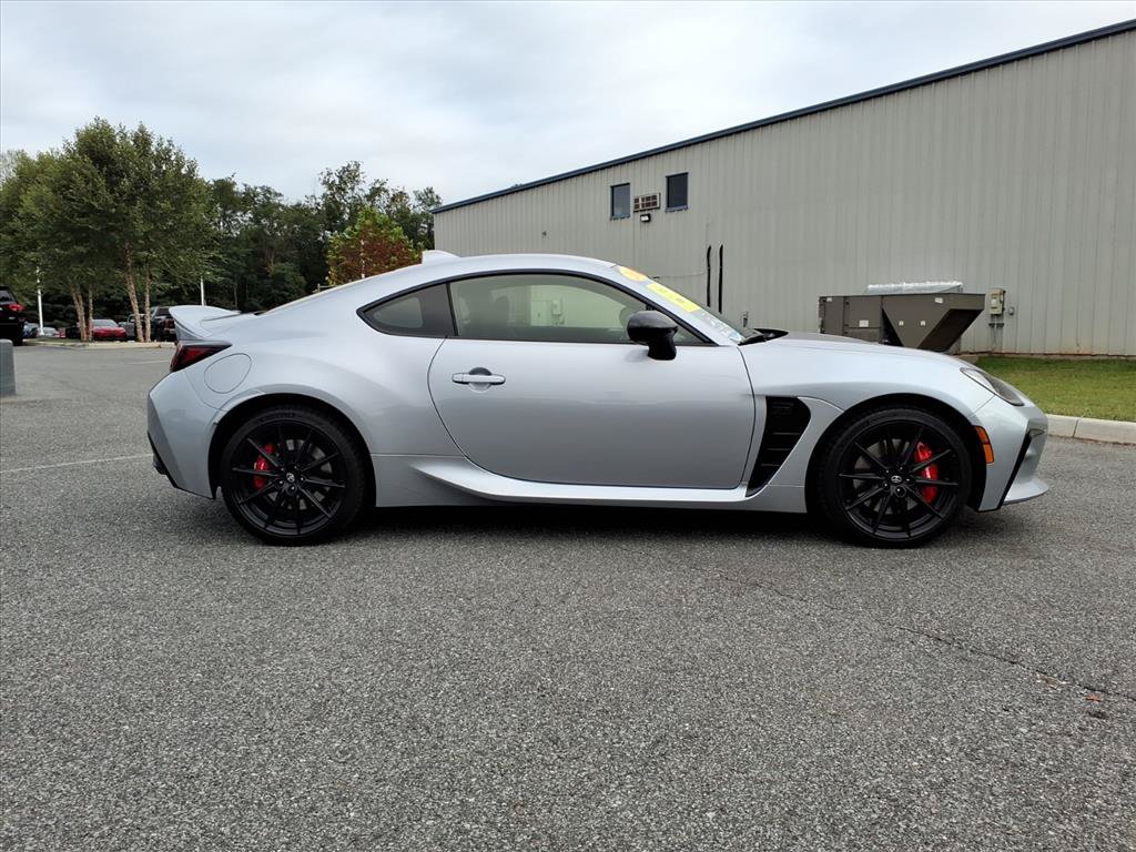 Used 2024 Toyota GR86 Premium w/ Performance Package RWD image 3