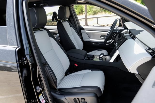 New 2026 Land Rover Discovery Sport Landmark AWD/4WD image 48