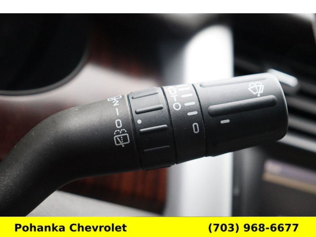 Used 2014 Ford Edge Limited w/ Equipment Group 302A image 10