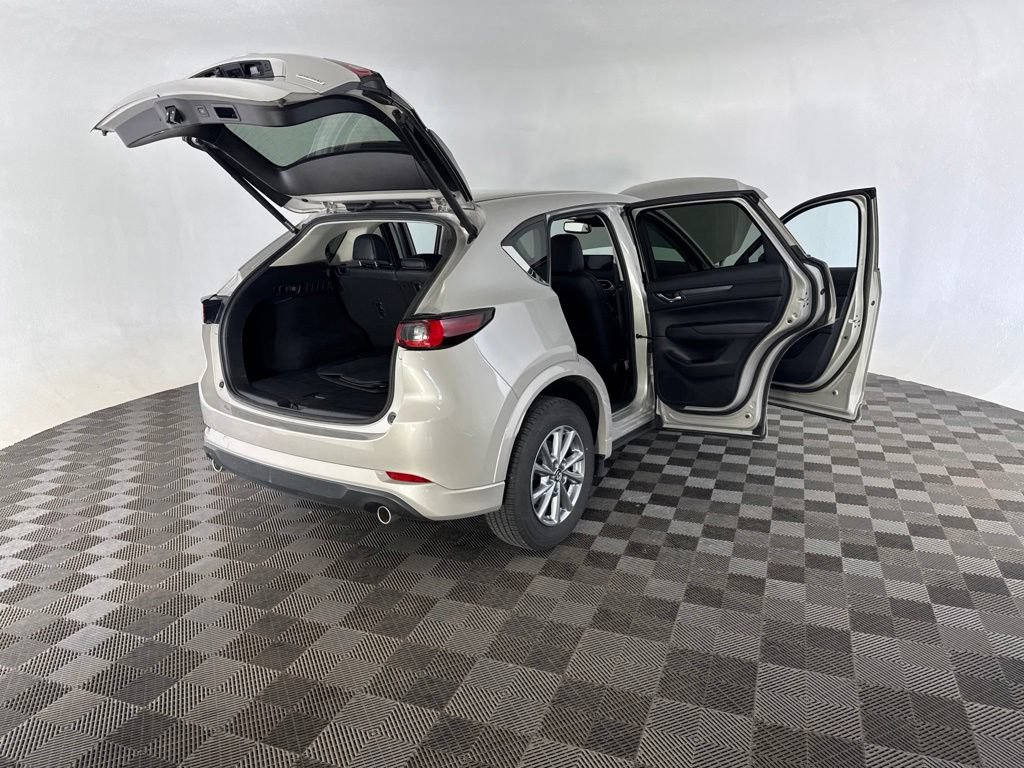 Used 2025 MAZDA CX-5 AWD 2.5 S w/ Preferred Package image 15