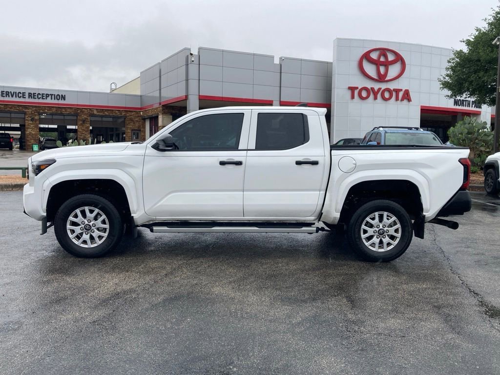 Used 2024 Toyota Tacoma SR RWD image 7