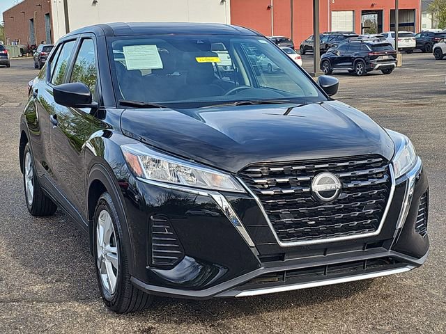 Used 2024 Nissan Kicks S image 10