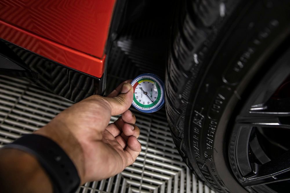 Used 2025 BMW M4 xDrive Competition w/ Executive Package AWD/4WD image 47