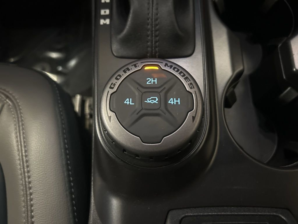 Used 2024 Ford Bronco Outer Banks AWD/4WD image 26