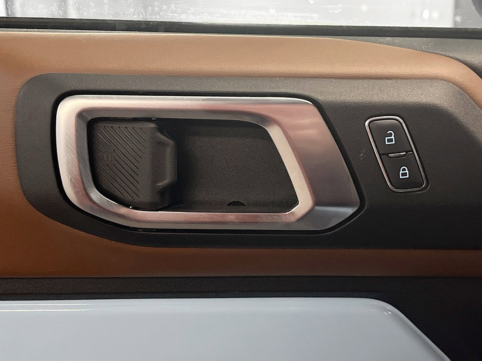 Used 2024 Ford Bronco Heritage Edition image 18