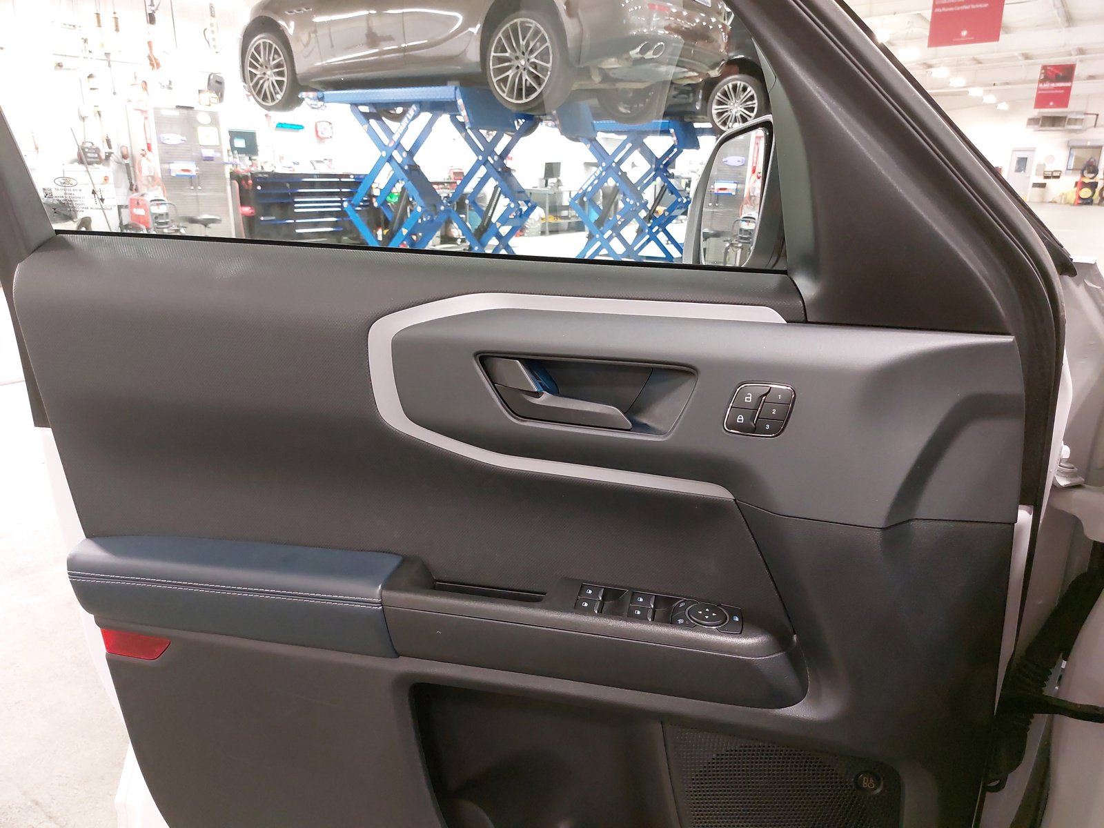 Used 2024 Ford Bronco Sport Outer Banks w/ Tech Package image 29