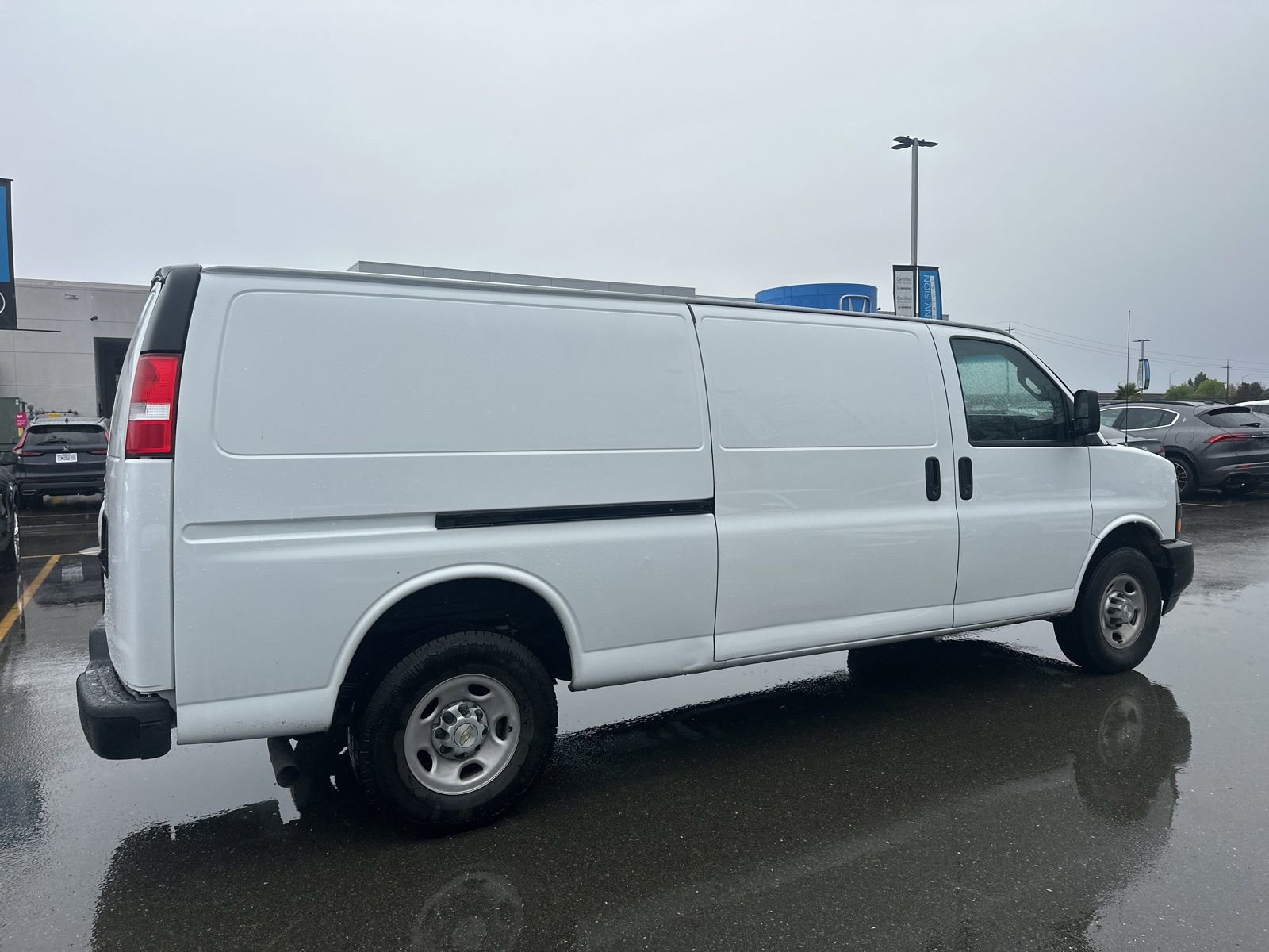 Used 2023 Chevrolet Express 2500 Extended w/ Driver Convenience Package image 3