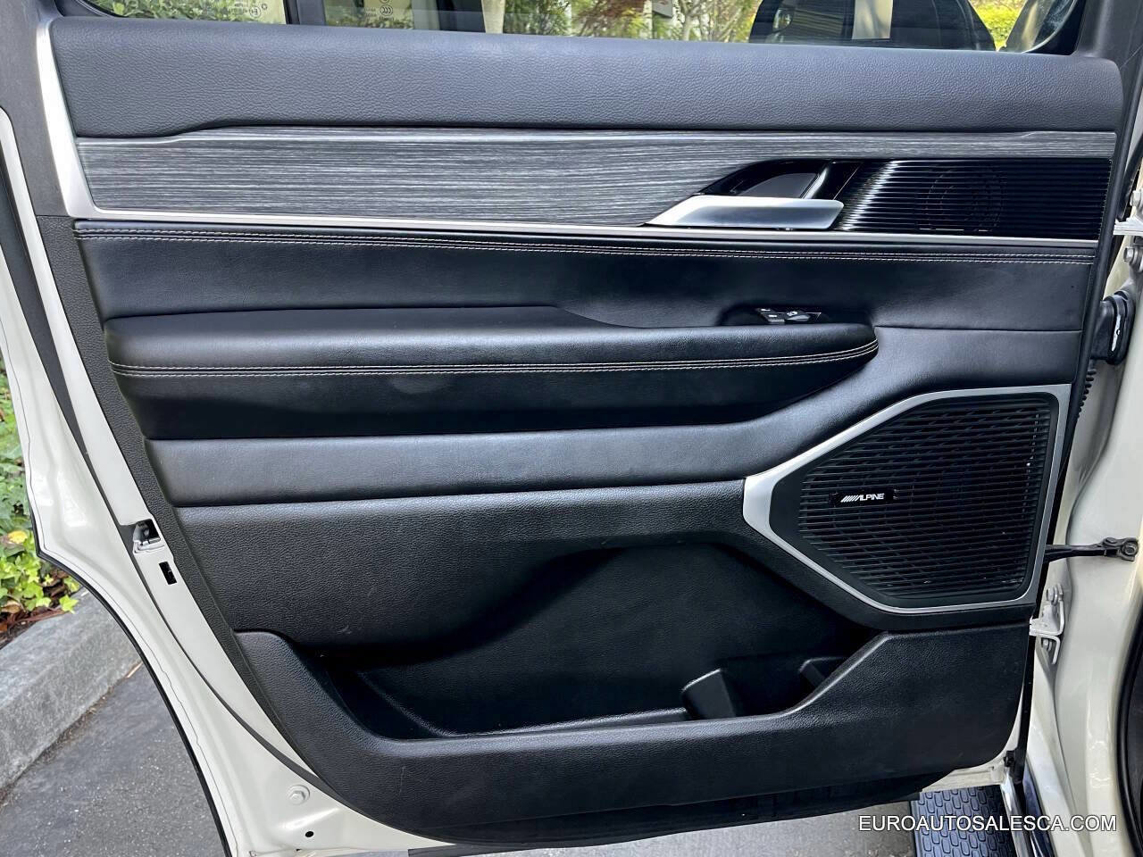 Used 2022 Jeep Wagoneer Series II image 45