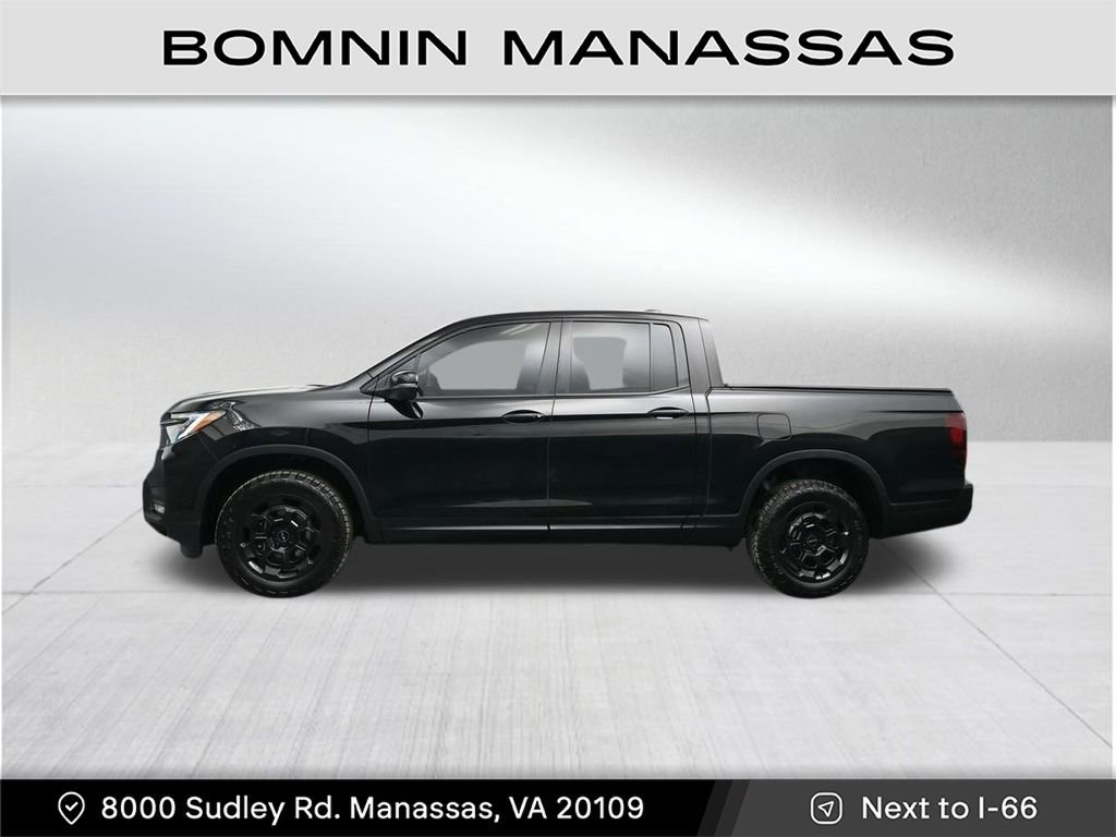 Used 2025 Honda Ridgeline TrailSport+ image 2