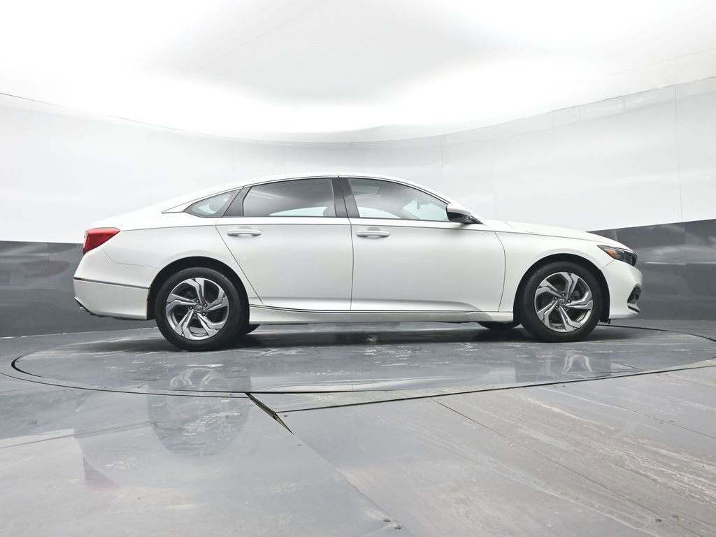 Used 2019 Honda Accord EX image 36