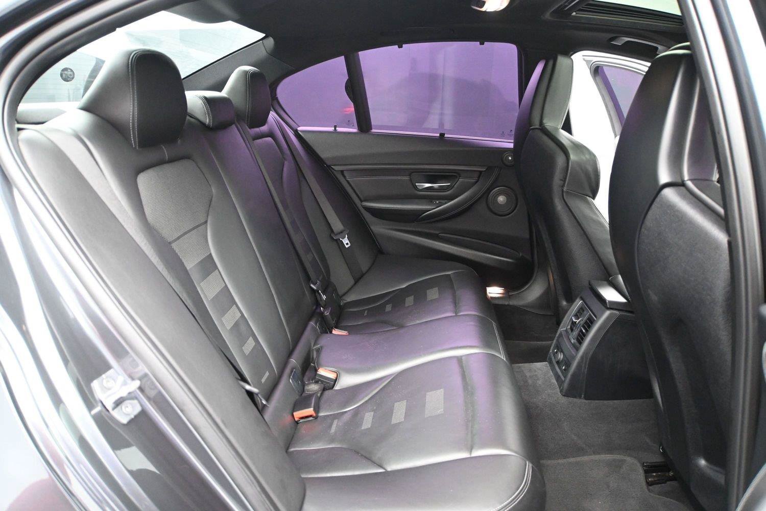 Used 2017 BMW M3 RWD image 17
