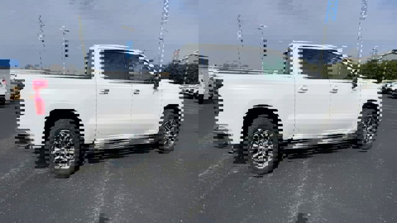 Used 2021 Chevrolet Silverado 1500 LTZ w/ Technology Package image 9