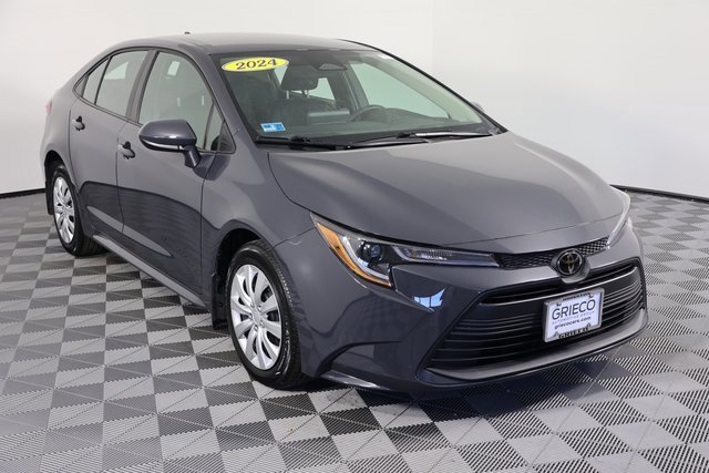 Used 2024 Toyota Corolla LE