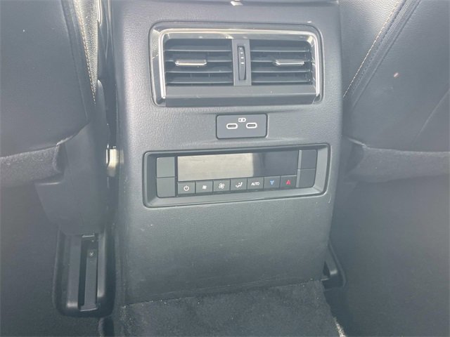 Used 2024 MAZDA CX-90 3.3 Turbo w/ Preferred Plus image 19