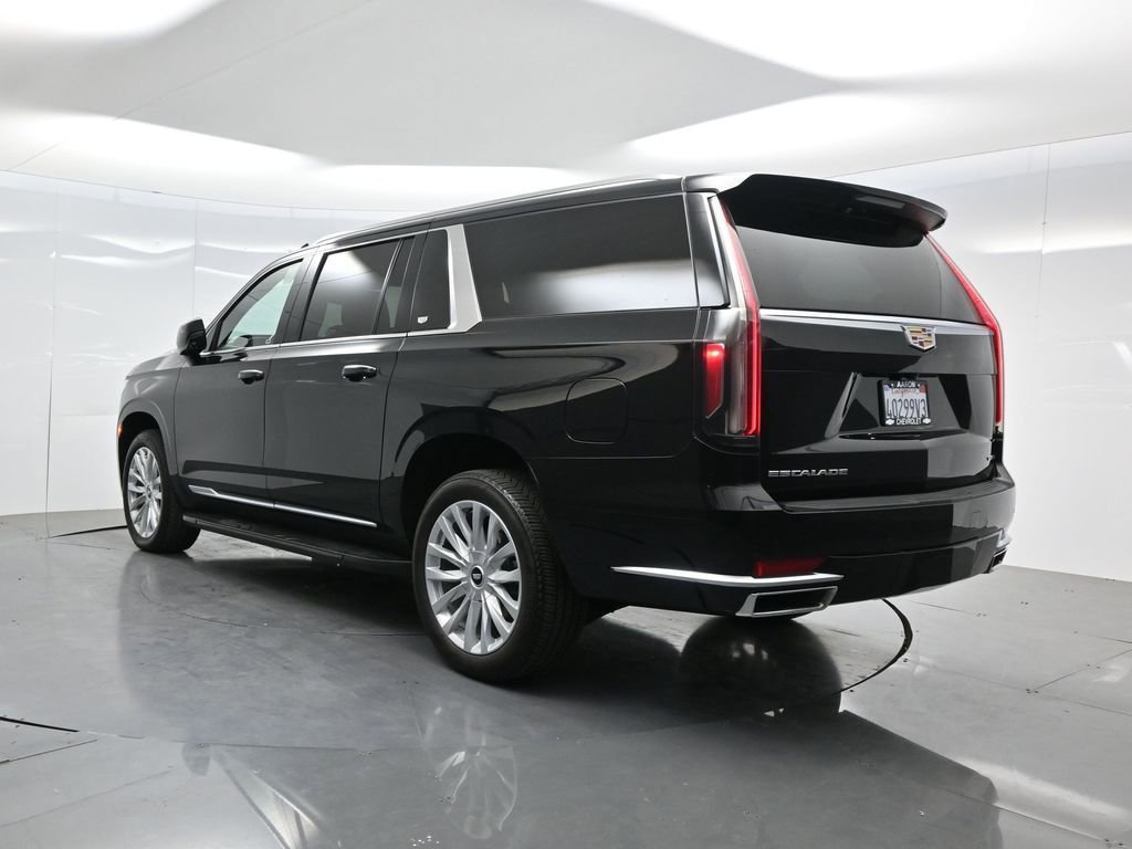 Used 2023 Cadillac Escalade ESV Luxury image 5