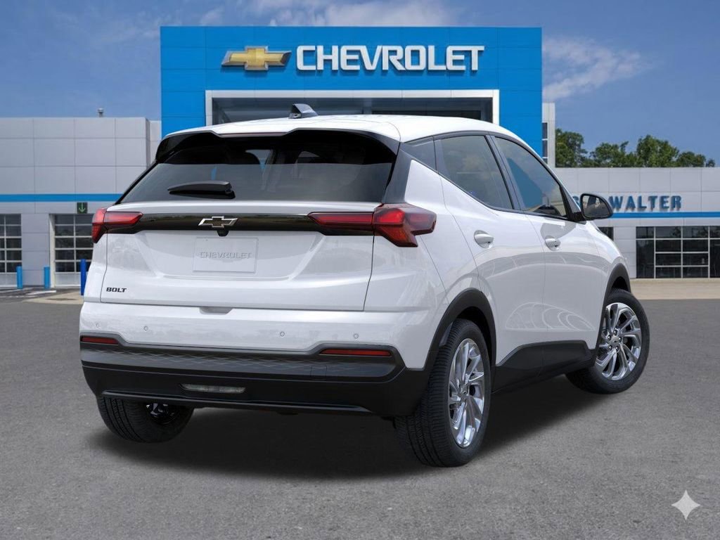 New 2027 Chevrolet Bolt LT FWD image 5