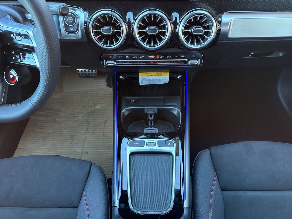 New 2026 Mercedes-Benz GLB 35 AMG 4MATIC image 25