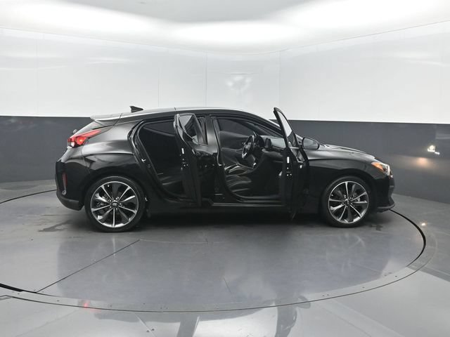 Used 2019 Hyundai Veloster 2.0 Premium FWD image 36