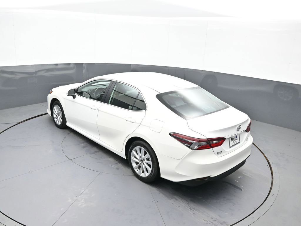 Certified 2023 Toyota Camry LE image 39