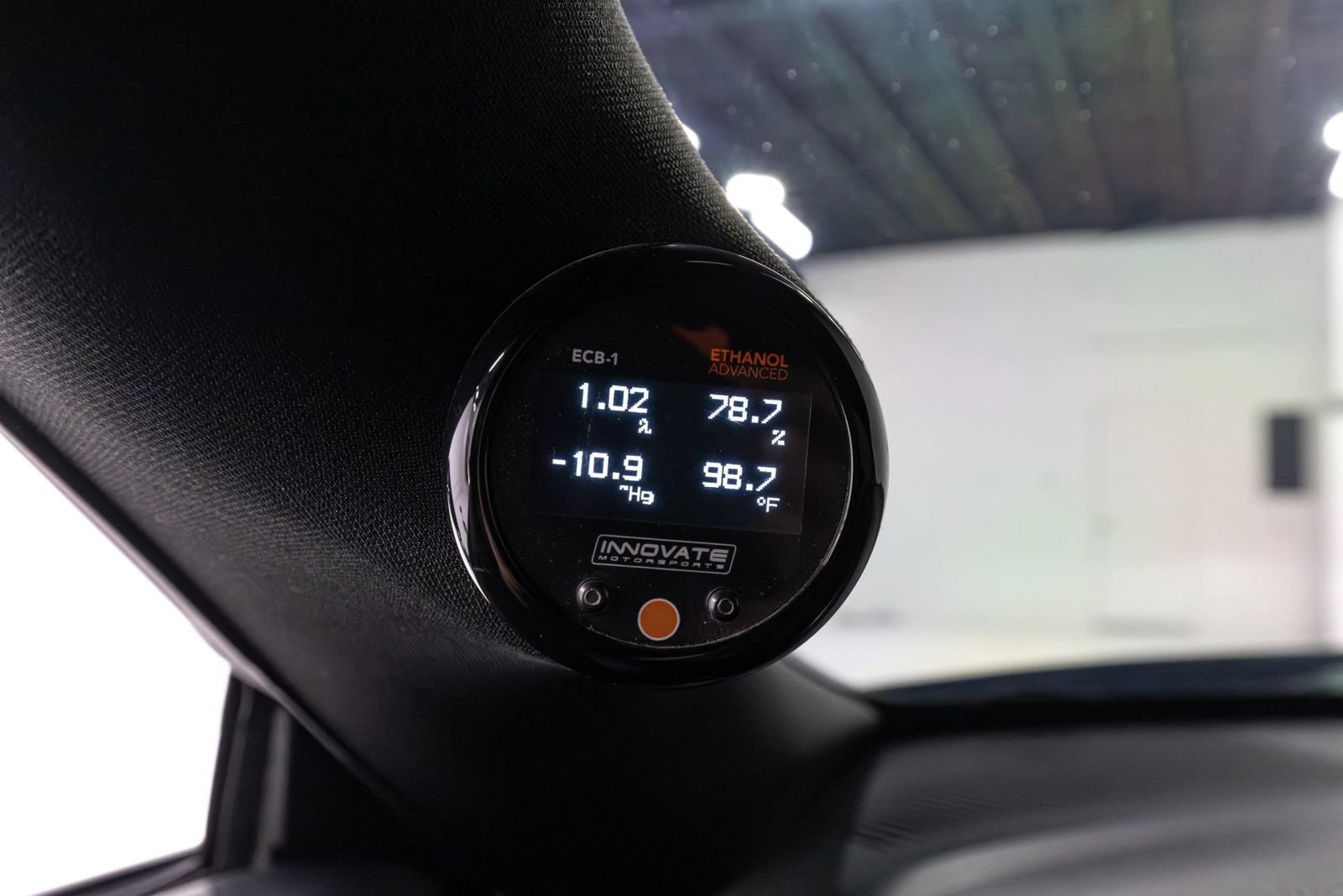 Used 2016 Dodge Challenger SRT Hellcat RWD image 11