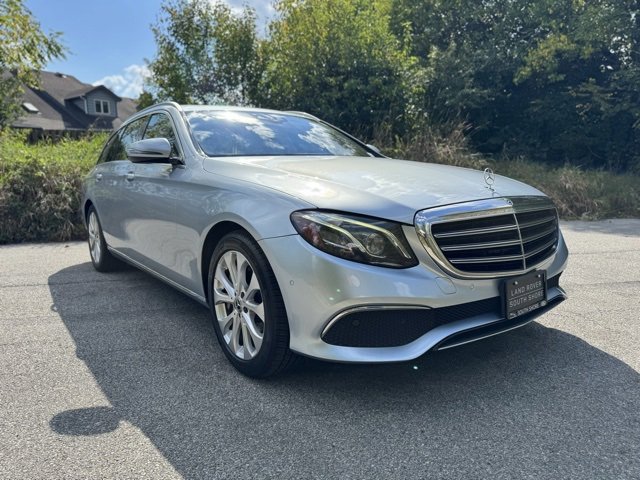 Used 2018 Mercedes-Benz E 400 4MATIC Wagon image 4