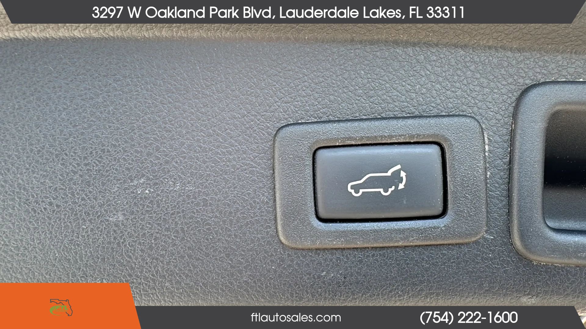 Used 2015 Subaru Forester 2.5i Touring w/ Eyesight & Navigation System AWD/4WD image 53