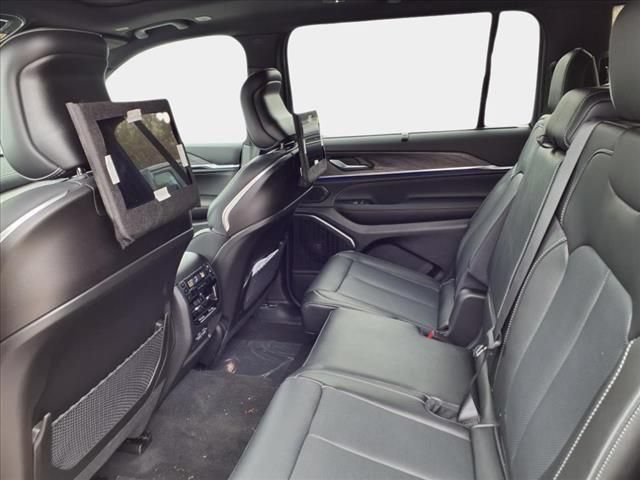 New 2025 Jeep Grand Cherokee L Overland w/ Advanced Protech Group III AWD/4WD image 13