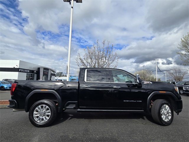 Used 2022 GMC Sierra 2500 Denali image 3