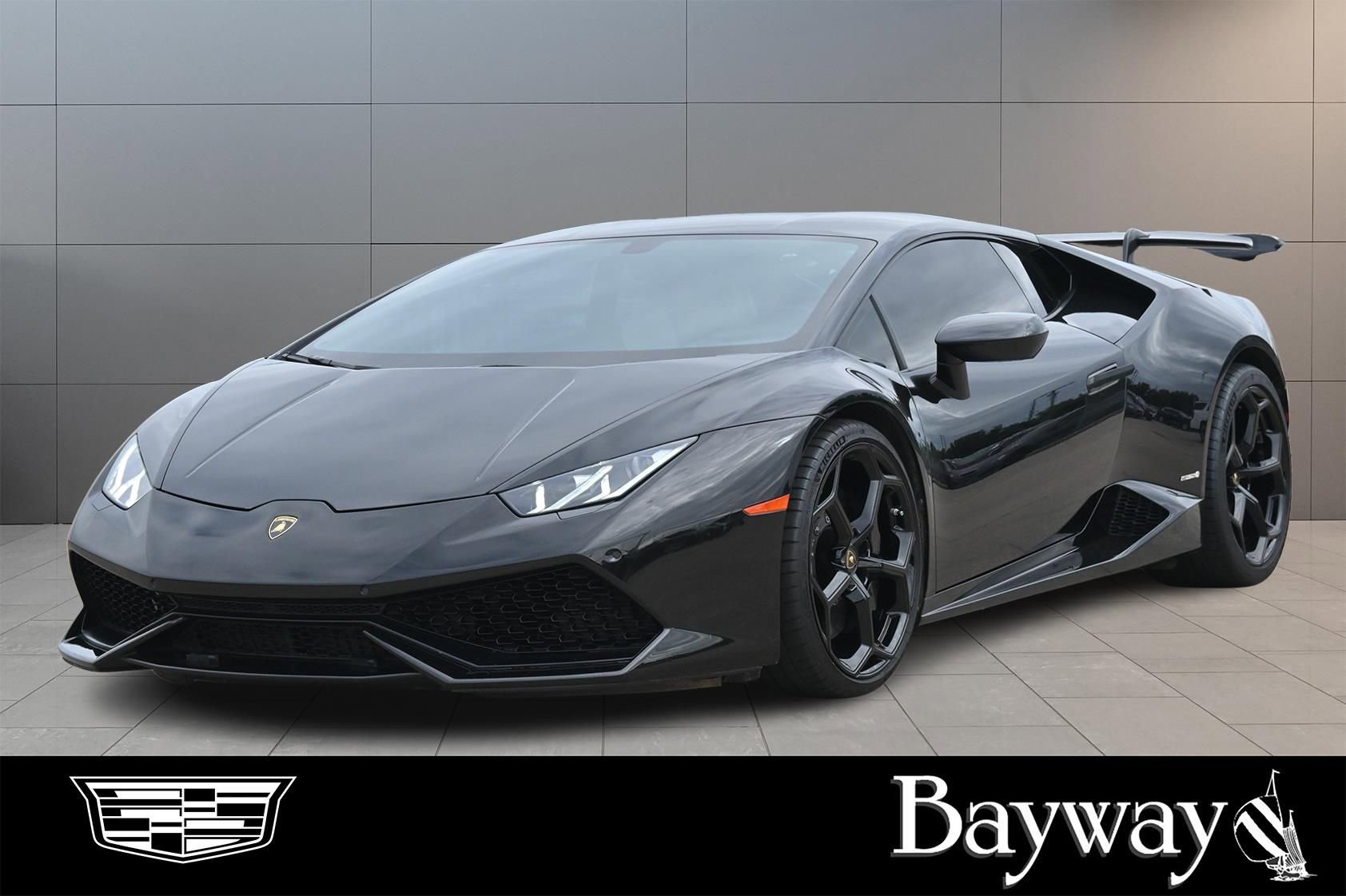 Used 2015 Lamborghini Huracan LP 610-4 AWD/4WD image 1
