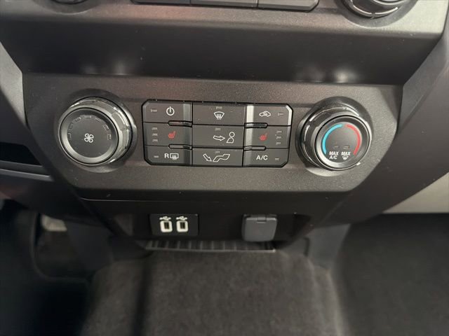 Used 2019 Ford F150 XLT w/ Equipment Group 302A Luxury AWD/4WD image 23