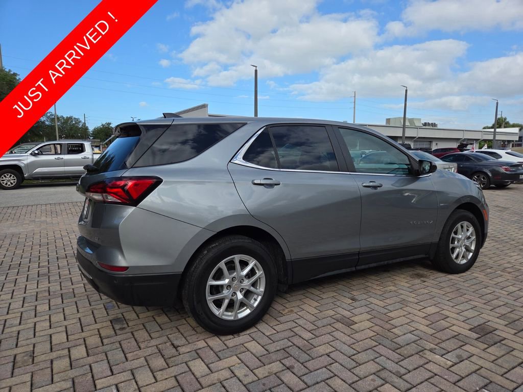 Used 2024 Chevrolet Equinox LT FWD image 11