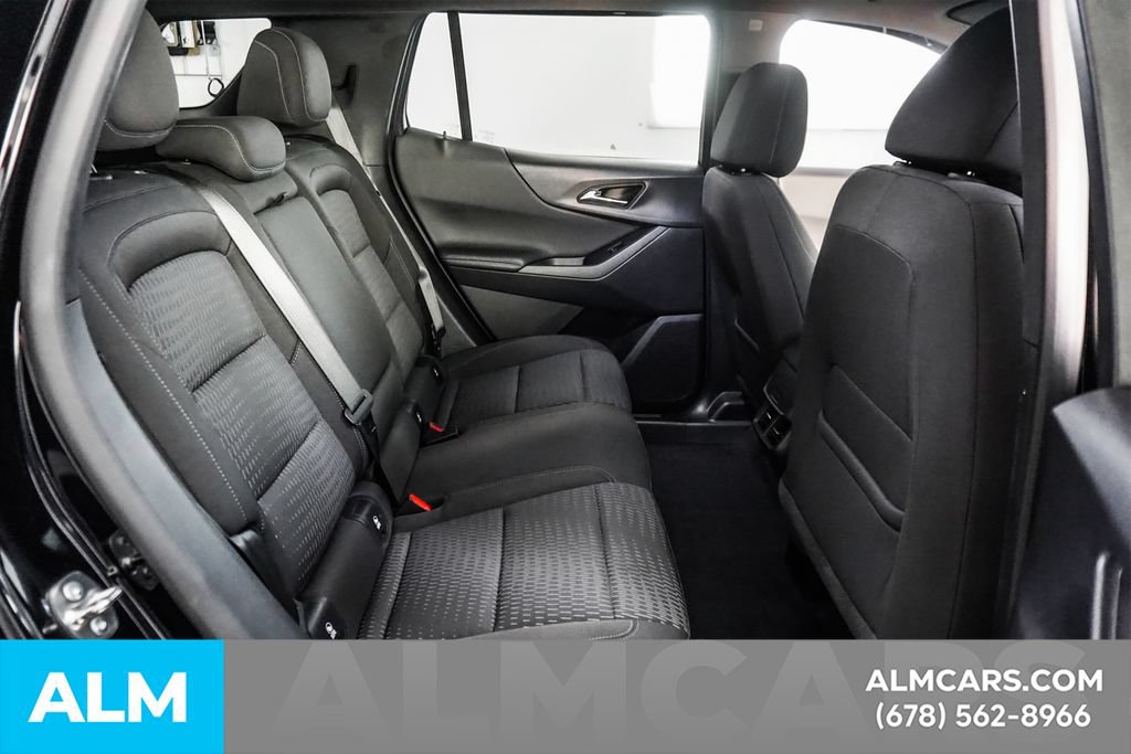 Used 2025 Chevrolet Equinox LT FWD image 24