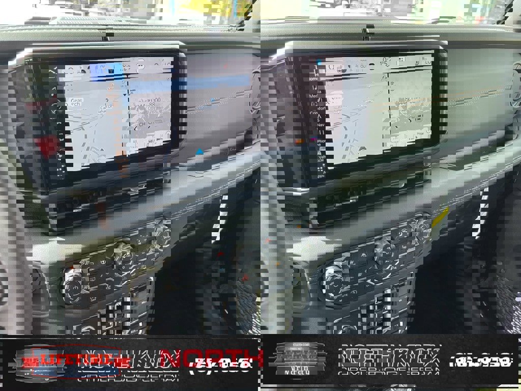 New 2025 Jeep Gladiator Mojave image 8