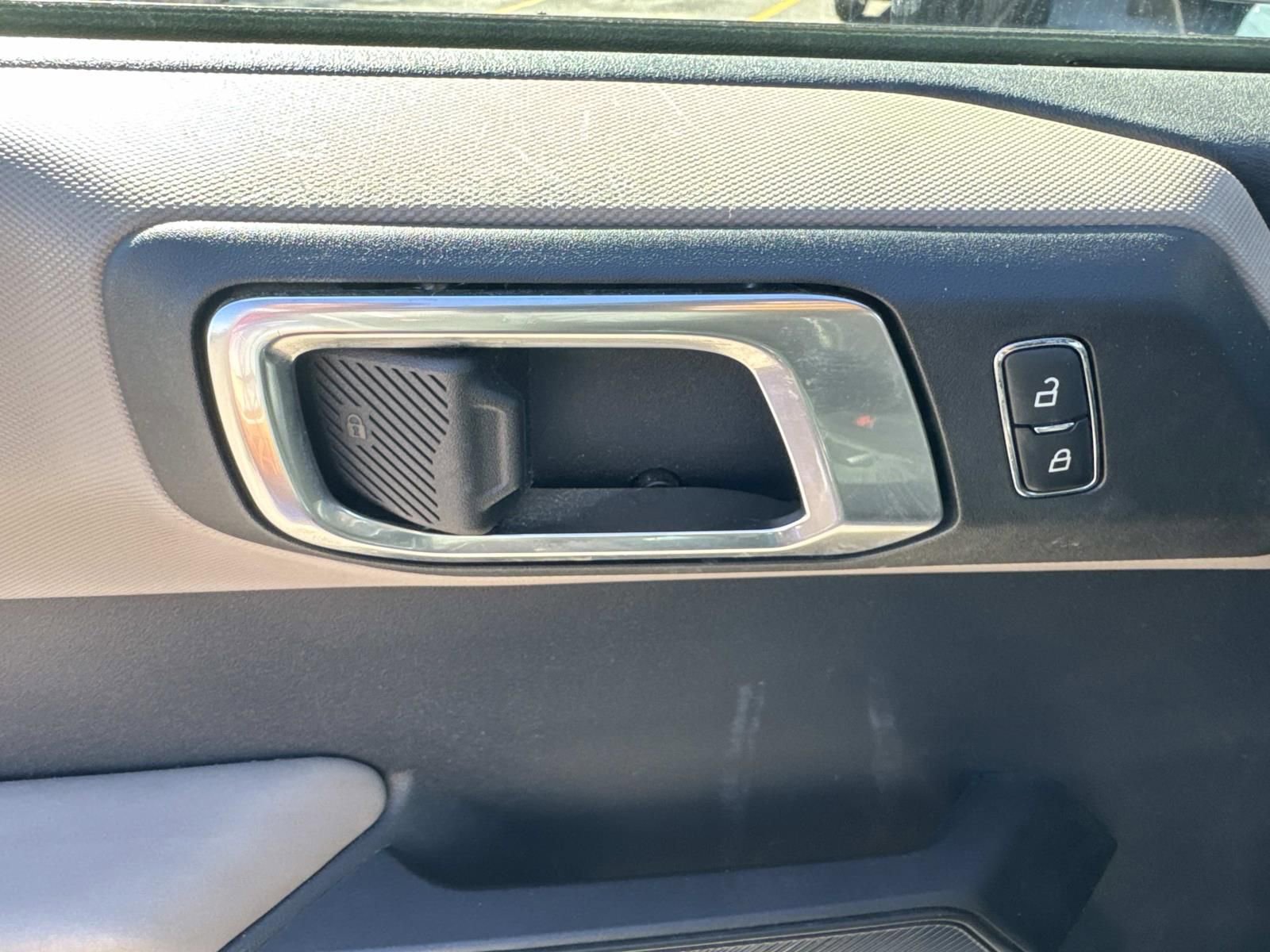 Used 2022 Ford Bronco Big Bend image 19