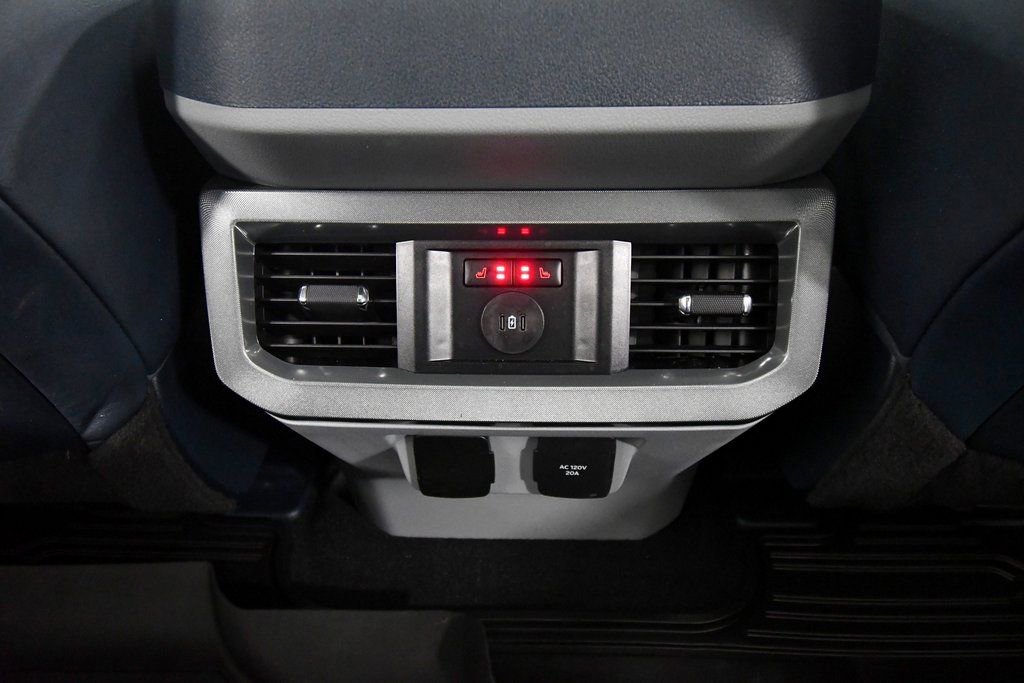 Used 2024 Ford F350 Limited AWD/4WD image 17