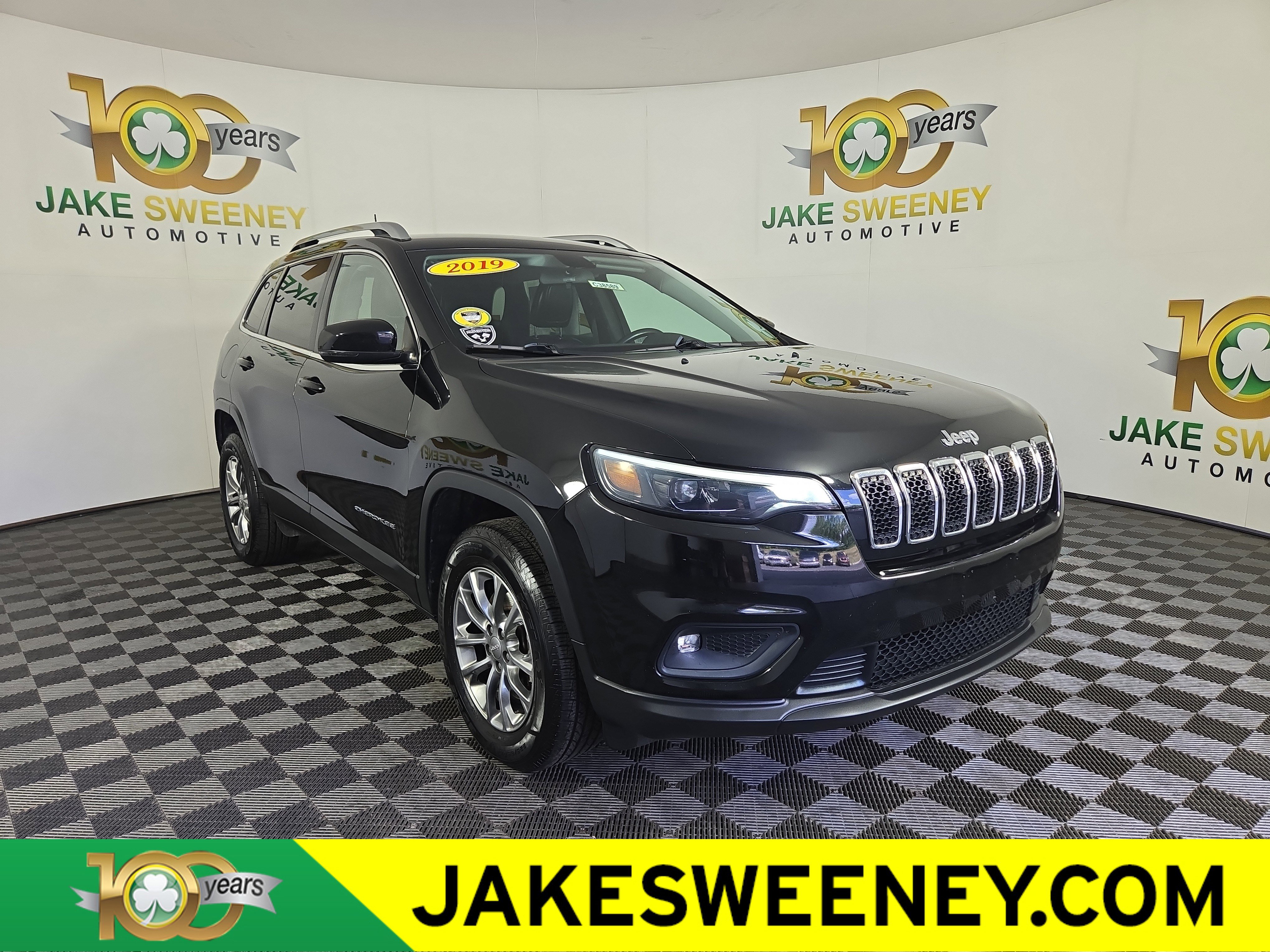 Used 2019 Jeep Cherokee Latitude Plus w/ Cold Weather Group