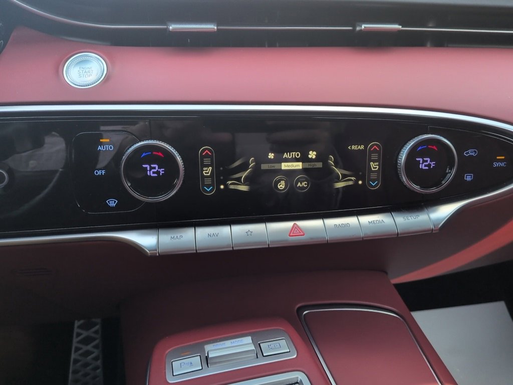 Used 2023 Genesis GV70 3.5T Sport w/ Sport Prestige Package image 32