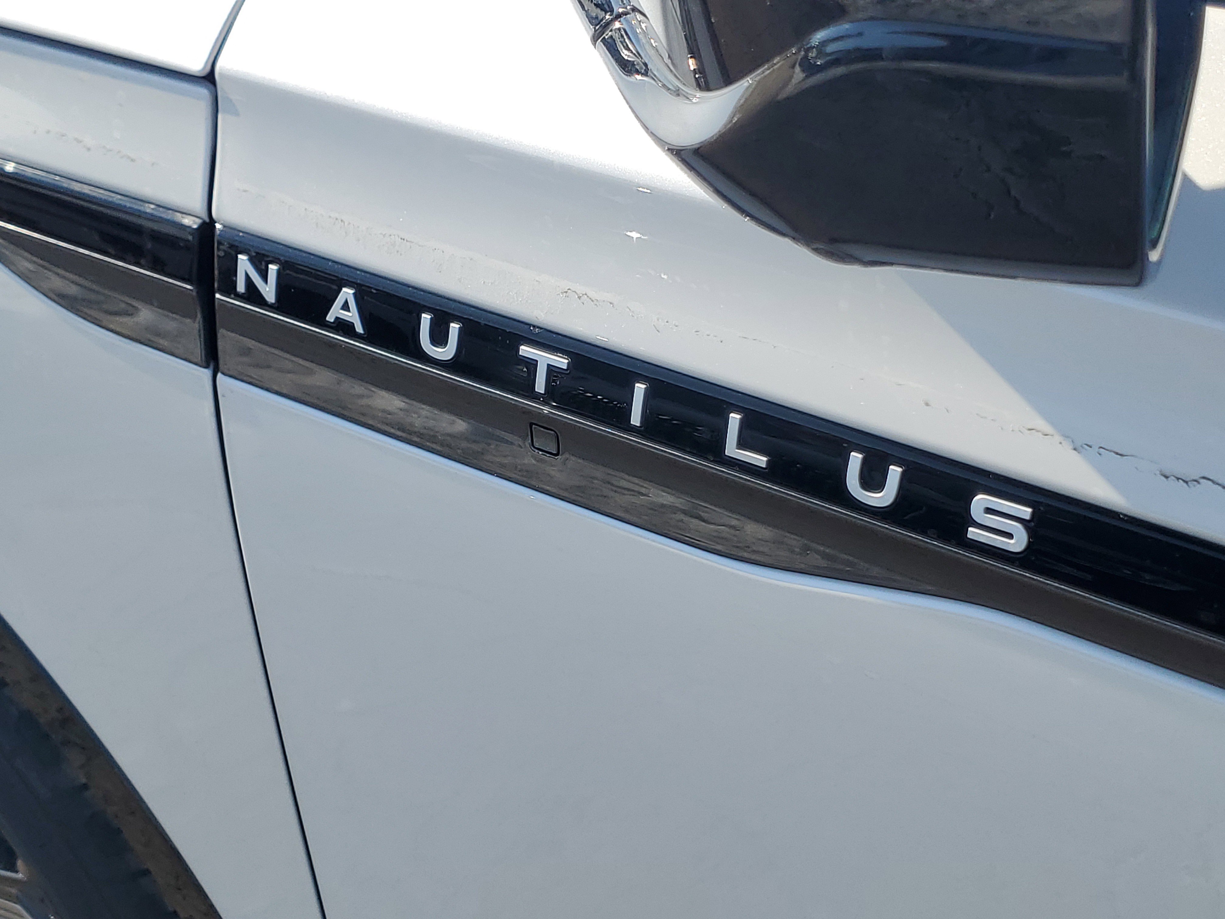 New 2026 Lincoln Nautilus Reserve w/ Jet Appearance Package image 7
