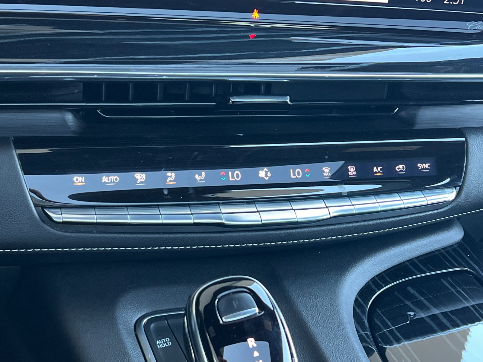 Used 2022 Cadillac Escalade Sport AWD/4WD image 20