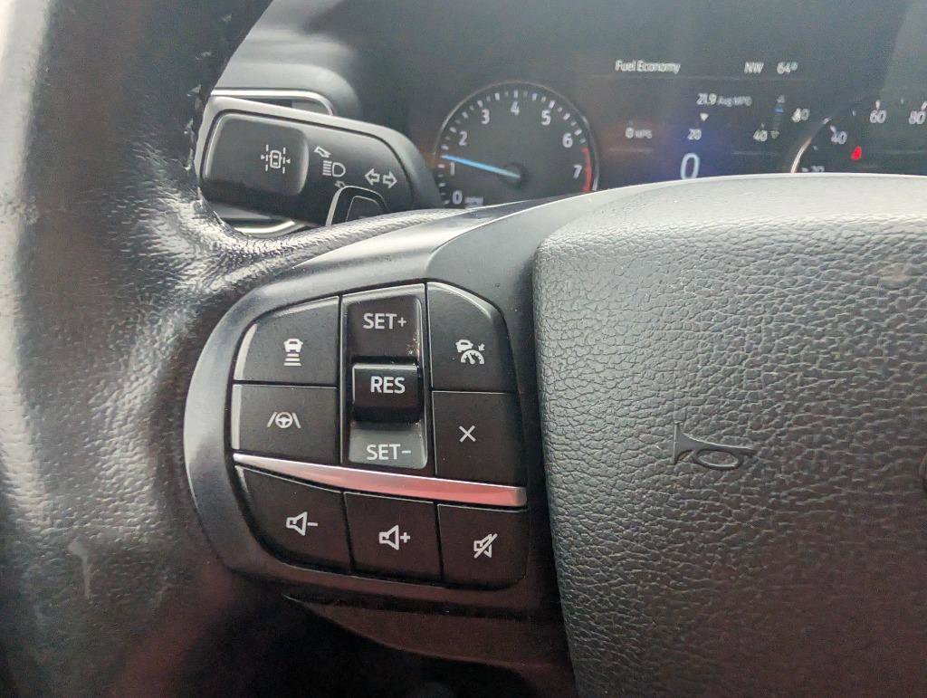 Used 2020 Ford Explorer XLT w/ Equipment Group 202A AWD/4WD image 27