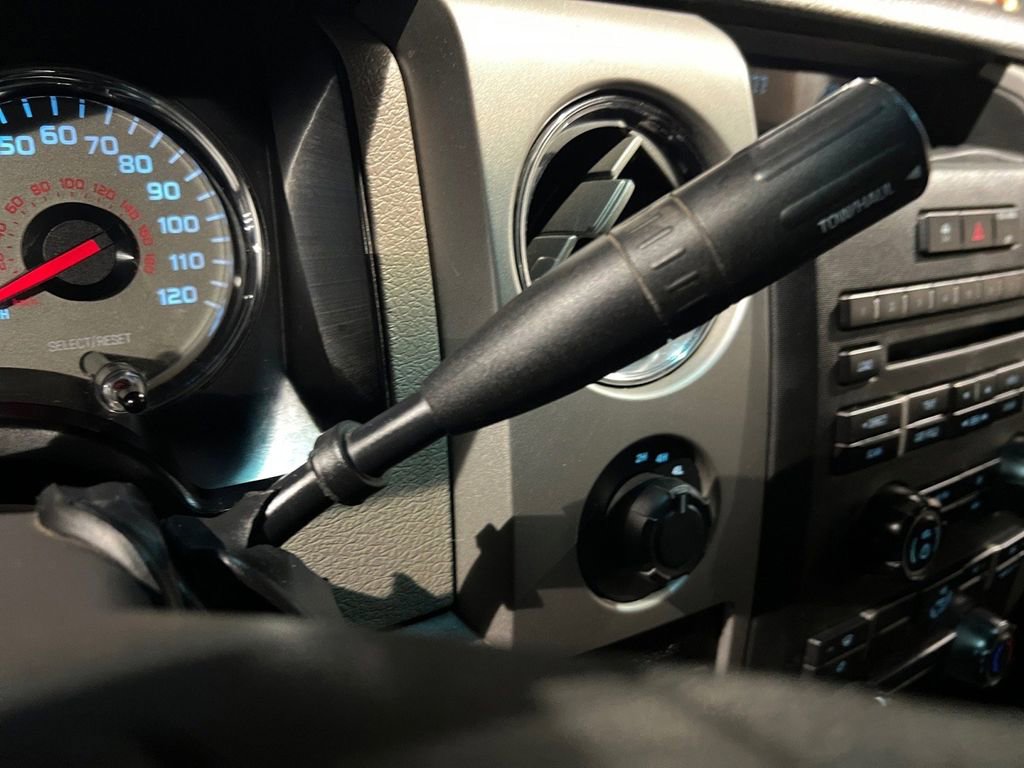 Used 2010 Ford F150 XLT image 32