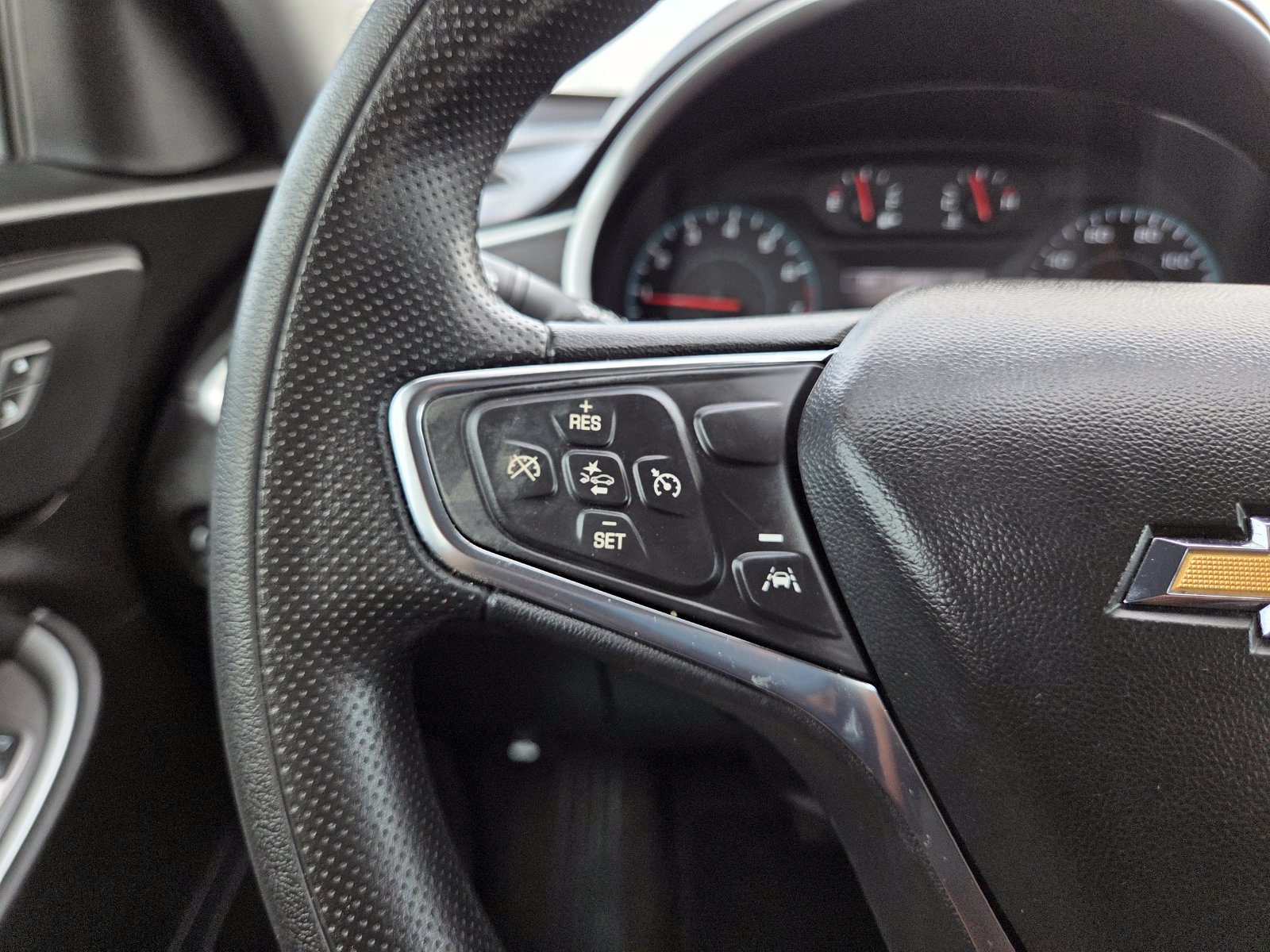 Used 2024 Chevrolet Malibu LT FWD image 43