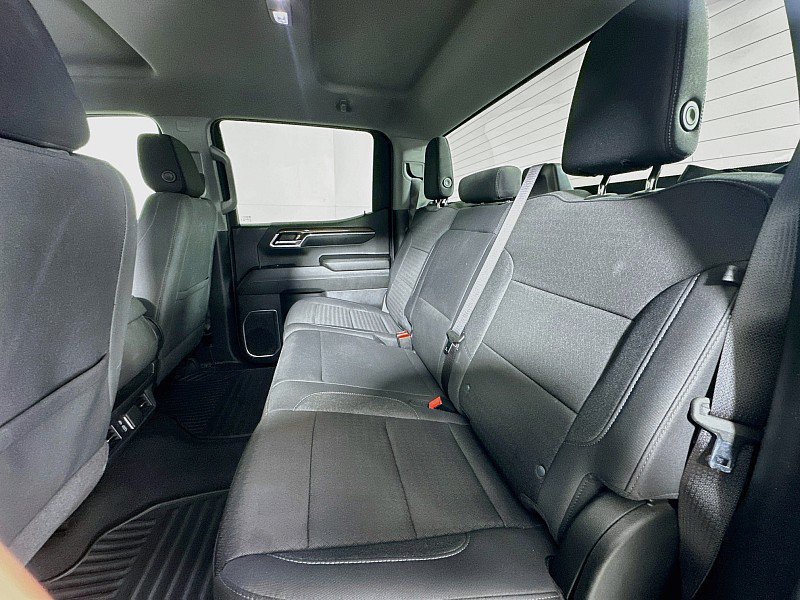Used 2024 Chevrolet Silverado 1500 LT AWD/4WD image 19