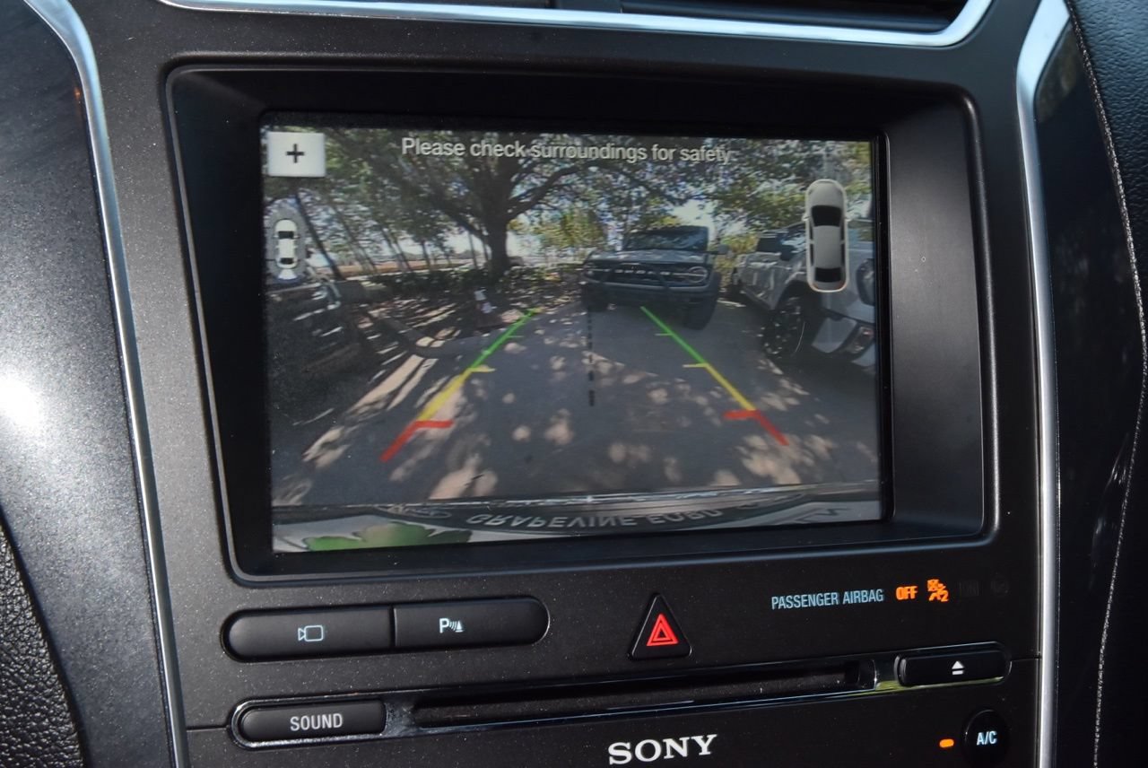 Used 2018 Ford Explorer Limited FWD image 29