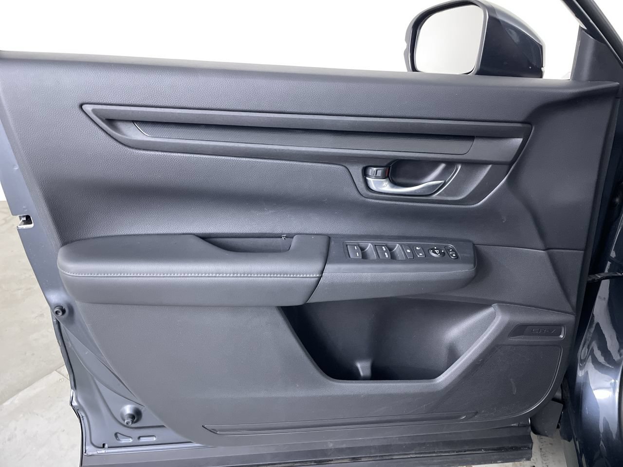 Used 2023 Honda CR-V EX image 10