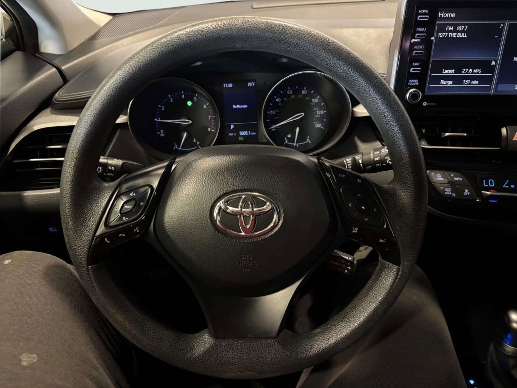 Used 2020 Toyota C-HR LE FWD image 35